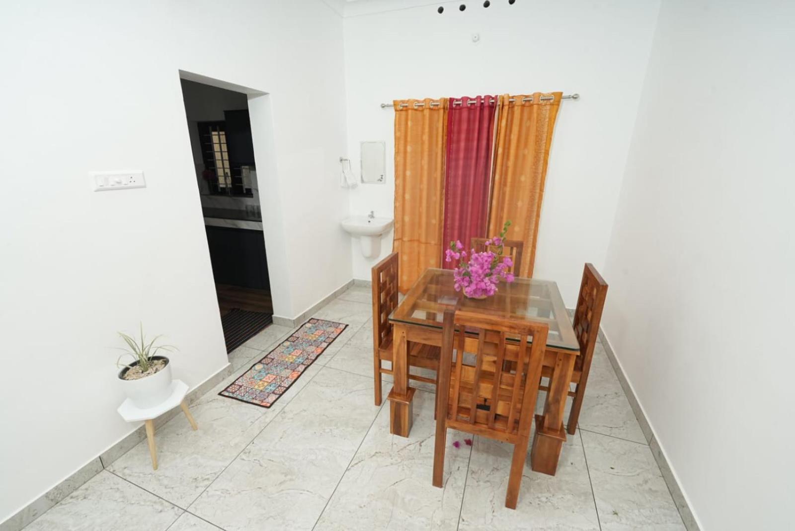 Villa Mantraa Varkala Exteriör bild